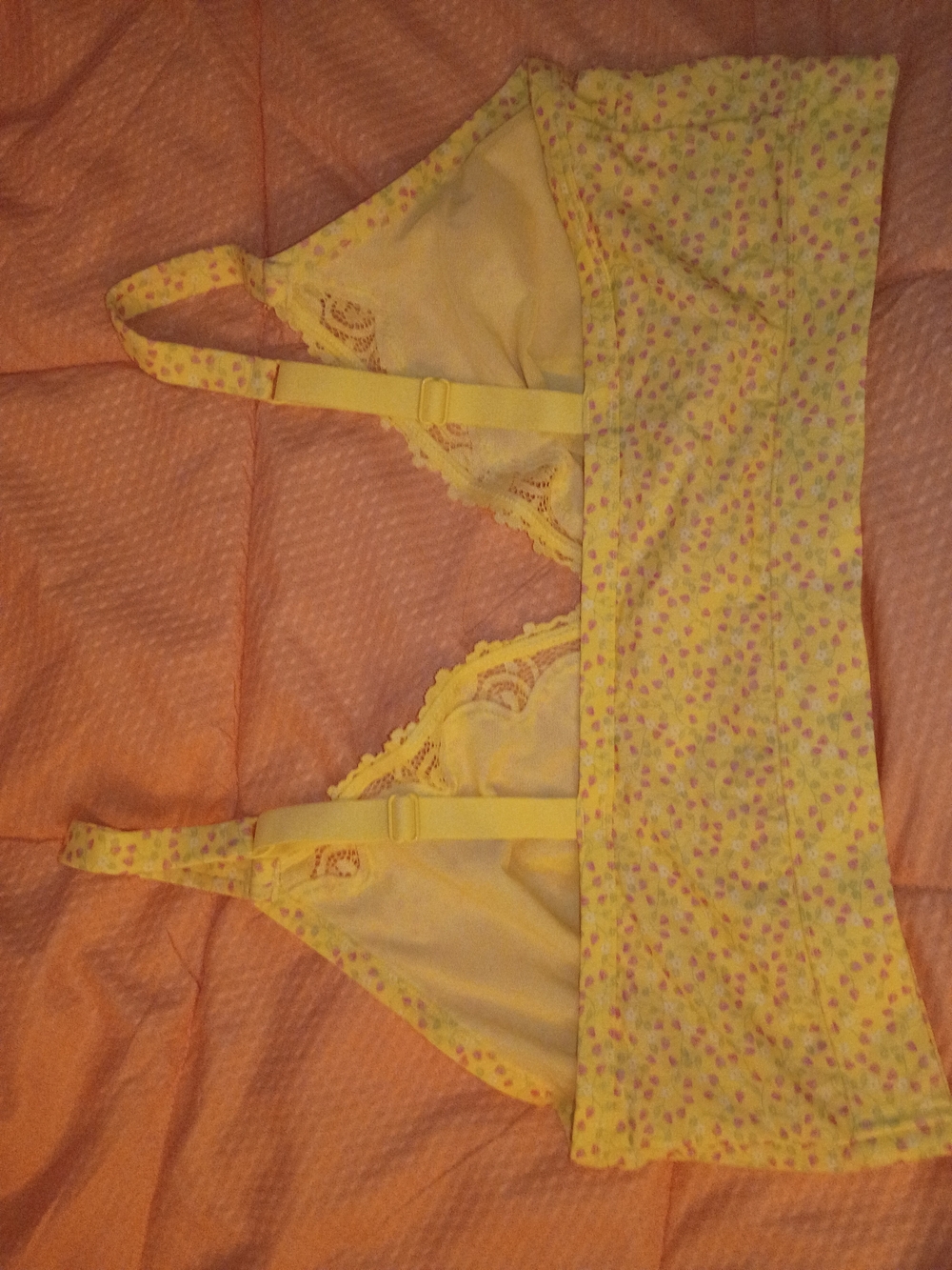 Yellow Floral Lace Bralette - Picture 2 of 3